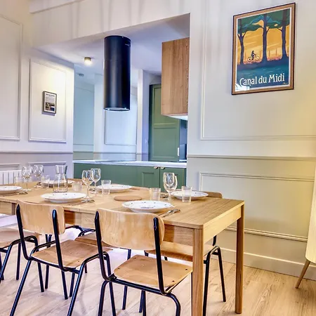 T3 Neuf Bastide Centre Historique 6 Personnes * Carcassonne