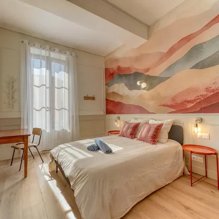 Apartment T3 Neuf Bastide Centre Historique 6 Personnes
