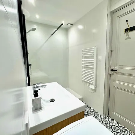 T3 Neuf Bastide Centre Historique 6 Personnes